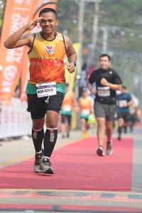 BIB: 42976
                            <button type="button" onclick="openModal(8163509)" class="btn btn-primary btn-sm float-right btn-popup" data-toggle="modal" data-target=".modal-high-quality">
                        <i class="fas fa-shopping-cart"></i> Add to Cart
                    </button>
                                            <button type="button" onclick="isThisMe(8163509, true)" class="btn btn-success btn-sm float-right btn-popup btn-isme hidden" data-toggle="tooltip" data-placement="bottom" title="นี่คือรูปของคุณใช่ไหม คลิกที่นี่เพื่อเอาเข้าอัลบั้ม">
                        <i class="fas fa-plus"></i> Add to album
                    </button>
                    <button type="button" onclick="isThisMe(8163509, false)" class="btn btn-warning btn-sm float-right btn-popup btn-isnotme hidden">
                        <i class="fas fa-ban"></i> Remove from album
                    </button>